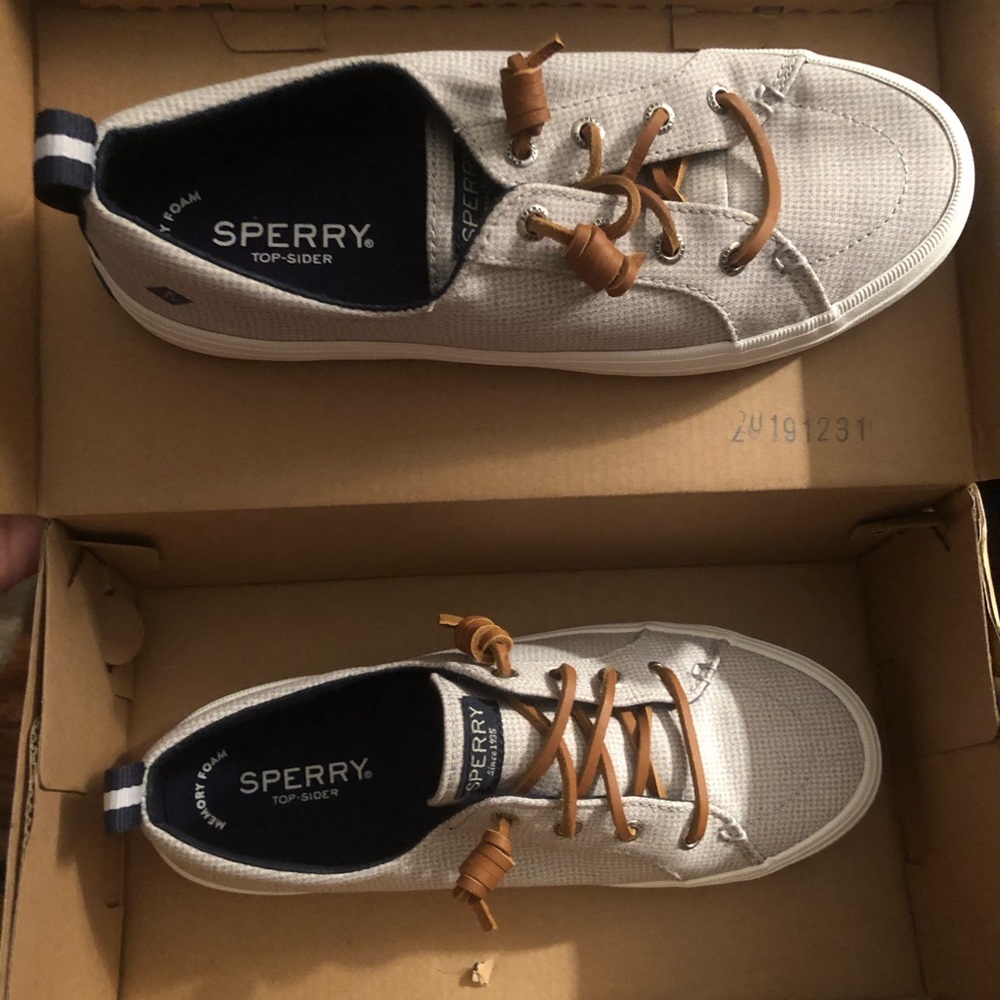 New in box Sperrys top Sider